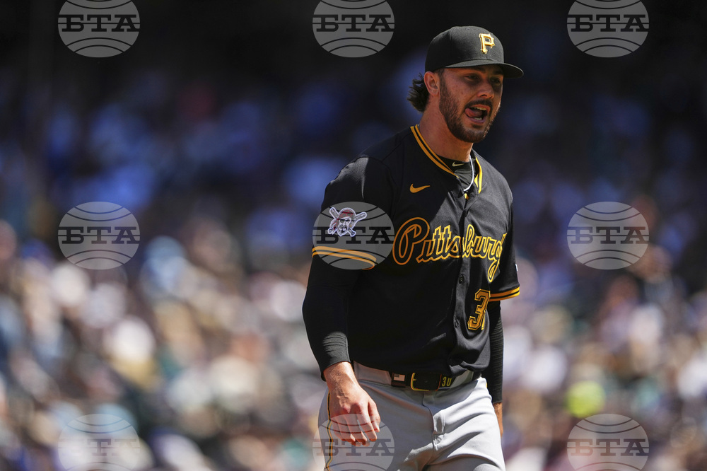 Pirates Mariners Baseball