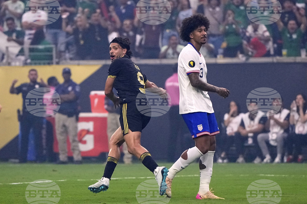 APTOPIX Gold Cup Final United States Mexico Soccer