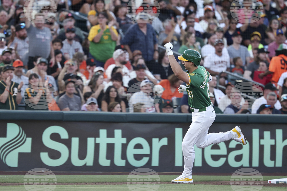 Giants Athletics Baseball