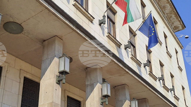 Курсове на българския лев към отделни чуждестранни валути и цена на златото, валидни за 11.11.2025