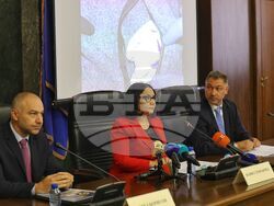 Съдебната палата - брифинг на прокуратурата и ГДБОП - задържани големи количества фентанил