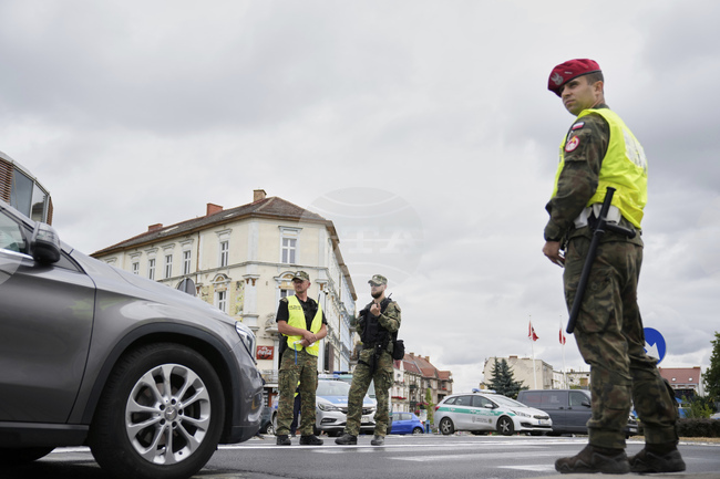 Полша е отказала достъп до полска територия на 24 души от Германия през първата седмица от въведените гранични проверки