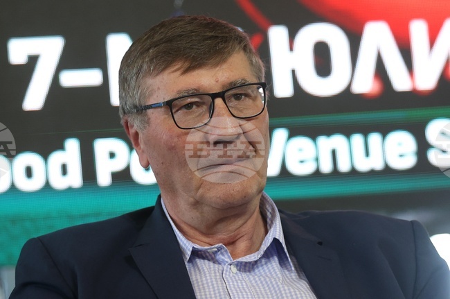 Президентът на БФБаскетбол Георги Глушков: "Любомир Минчев беше мое предложение пред Управителния съвет"