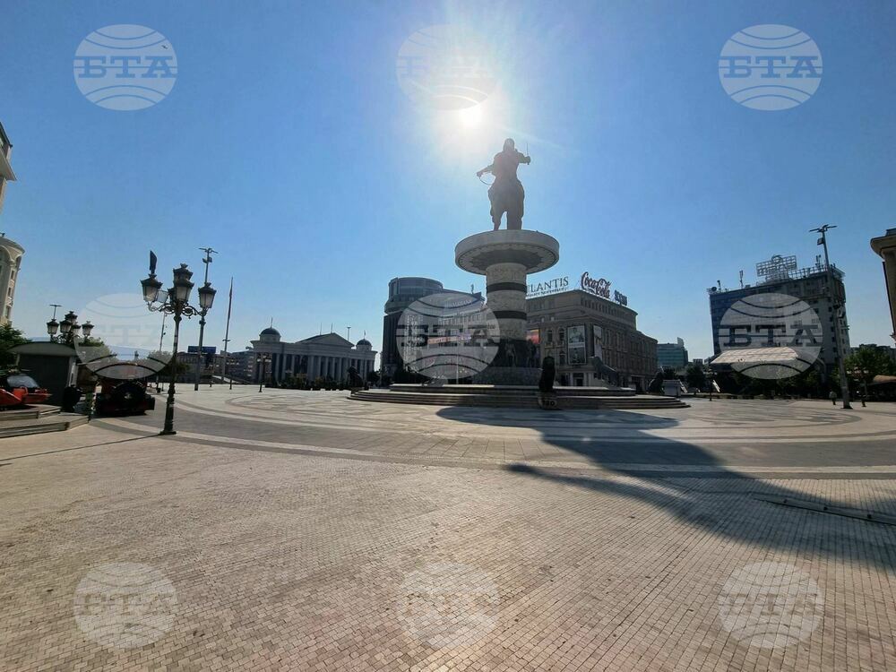 Високите температури изпразниха улиците на Скопие