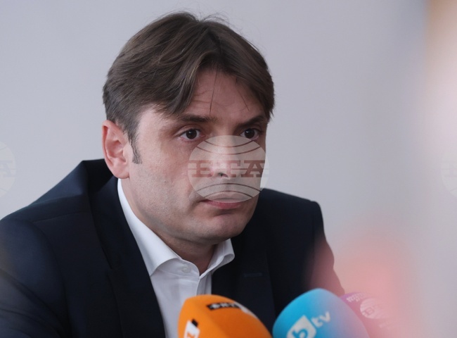 Диалогът може да се каже, че е възстановен, каза зам.-председателят на БСК Станислав Попдончев по повод разговорите в МФ за проектобюджетите за 2026 г.