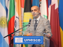 Франция - Париж - „По вълните на Черно море през вековете“ - изложба - откриване