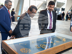 Франция - Париж - „По вълните на Черно море през вековете“ - изложба - откриване