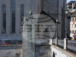 Националната галерия представя изложба с творби на Лъчезар Бояджиев, Снимка: НХГ