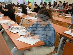 УНСС обяви първото класиране ден по-рано, снимка: УНСС