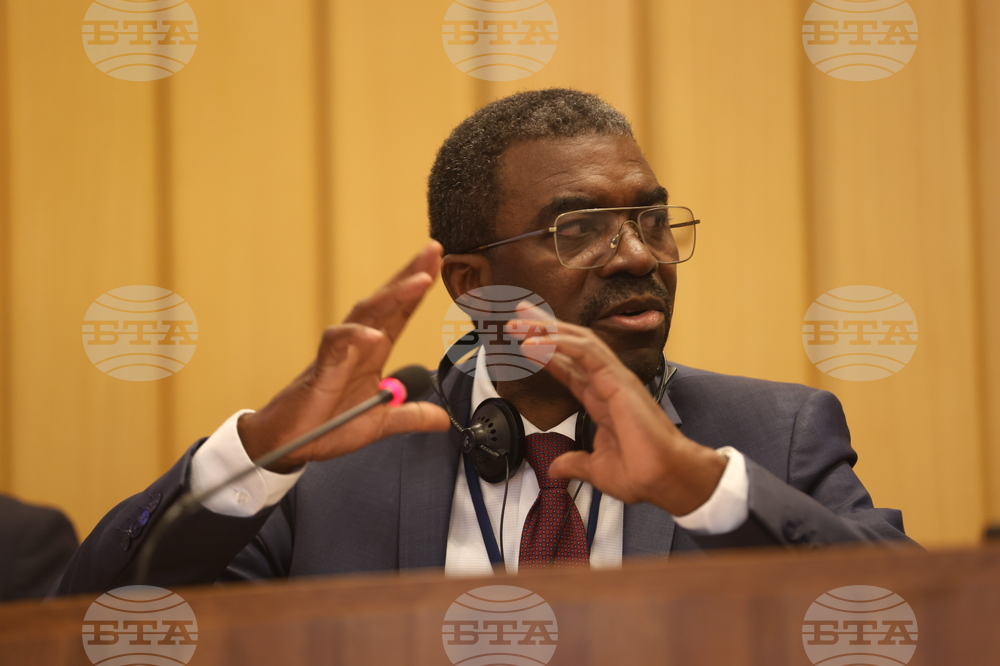 Франция - списание ЛИК „България в ЮНЕСКО“ - представяне