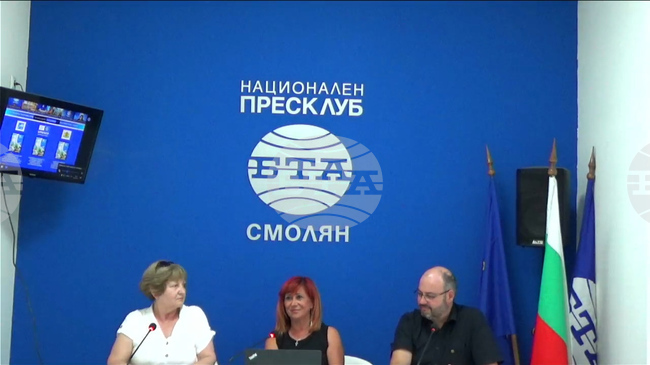 Родопите са планина на паметта, а едно от най-ценните наследства, предавани от поколение на поколение, е гайдарството, каза етнологът Таня Марева