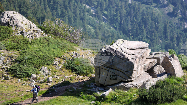 Good Mountain Hiking Conditions on Monday