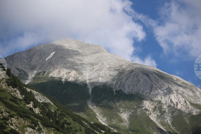 Условията в планините не са подходящи за туризъм, съобщиха от Планинската спасителна служба на БЧК