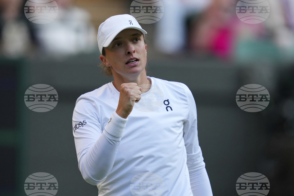 Ига Швьонтек постигна лесна победа и се класира за четвъртфиналите на Откритото първенство на Великобритания по тенис