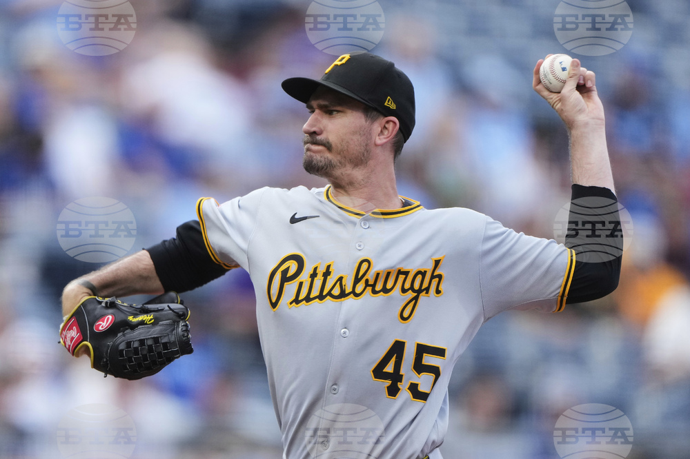 Pirates Royals Baseball