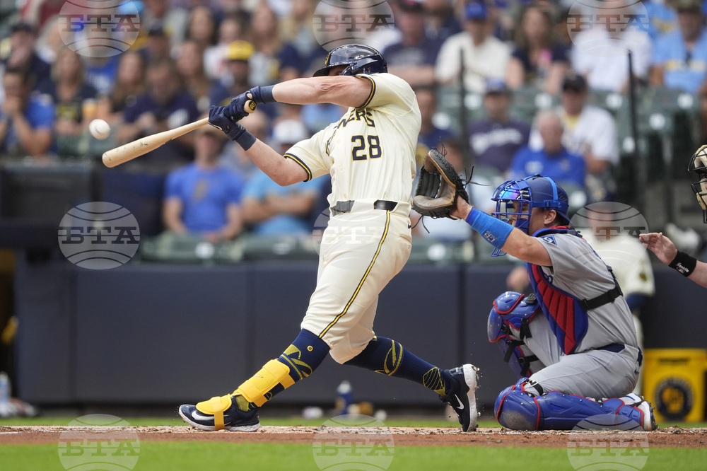 Dodgers Brewers Baseball