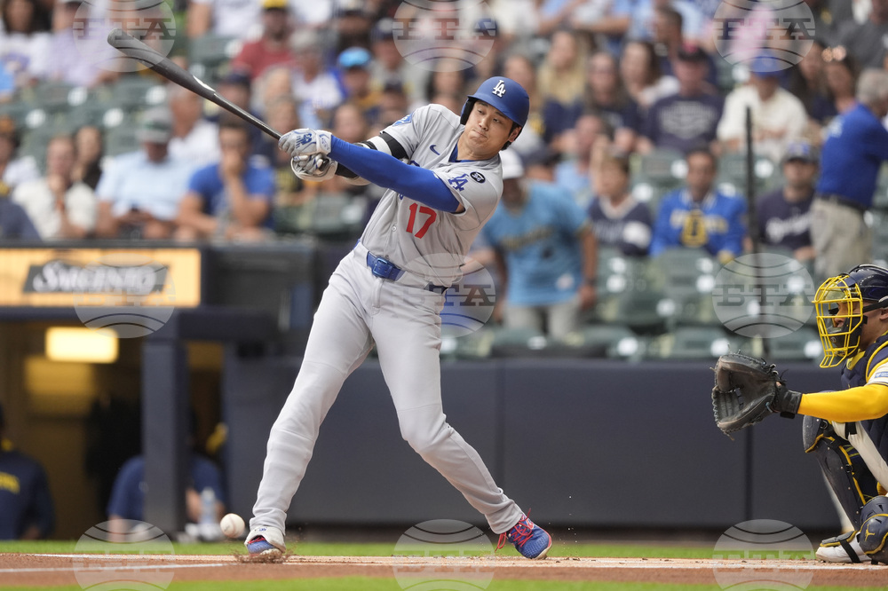 Dodgers Brewers Baseball