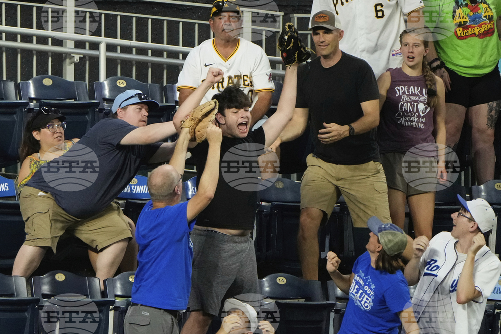 Pirates Royals Baseball