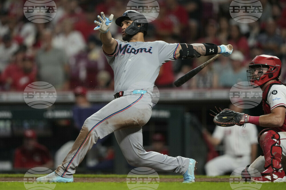 Marlins Reds Baseball