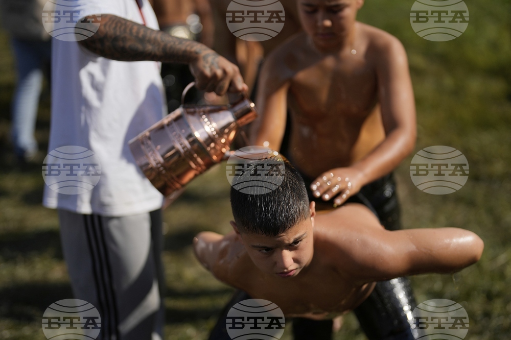 Turkey Youth Wrestling Photo Gallery