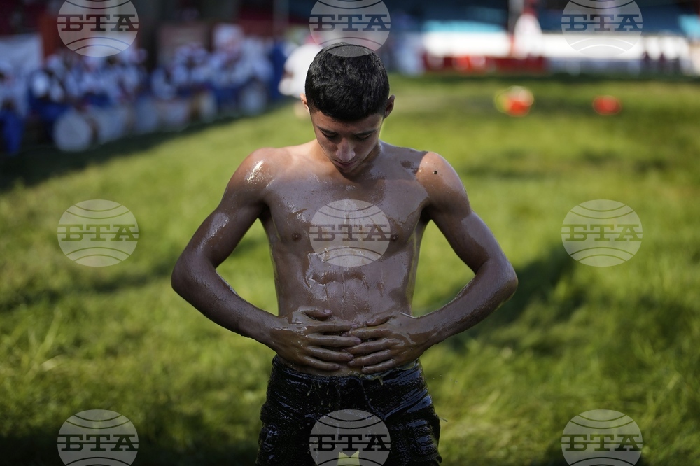Turkey Youth Wrestling Photo Gallery
