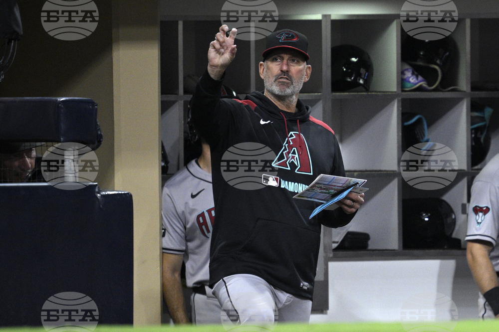 Diamondbacks Padres Baseball