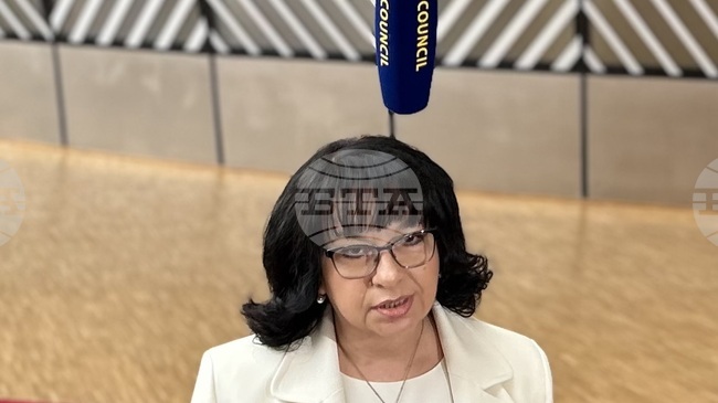 Finance Minister Petkova: Nothing Can Stop Bulgaria on Path to Euro Area