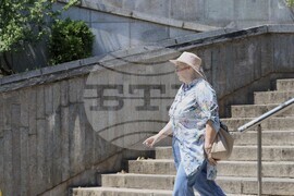 Горещо време