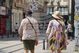 Горещо време