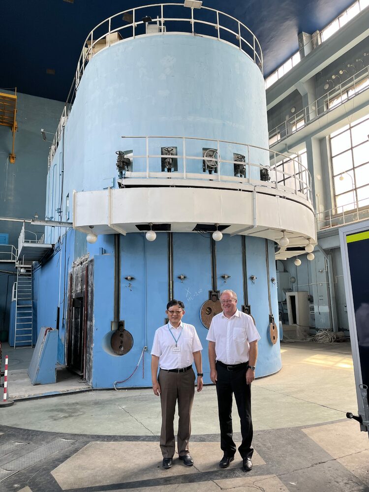Renowned Nuclear Physicist Prof. Jie Meng Visits Bulgarian Academy of Sciences
