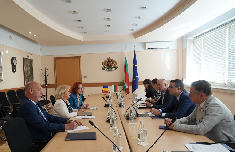 Българският износ за Румъния се увеличава с близо 20 процента за първото тримесечие на 2025 г., каза министър Дилов 