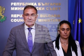 Министерски съвет - Борислав Гуцанов - брифинг