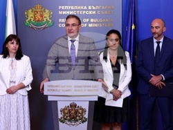 Министерски съвет - Борислав Гуцанов - брифинг