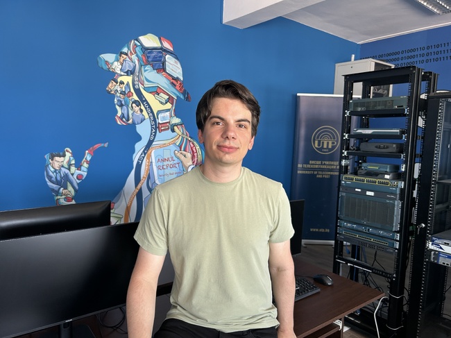 Експерти по киберсигурност на световно ниво обучават студентите на Висшето училище по телекомуникации и пощи на нов киберполигон