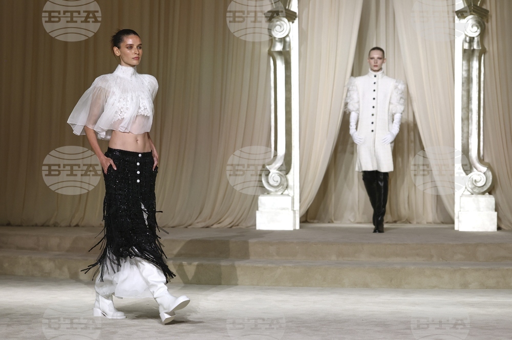 France Fashion Chanel F/W 25 26