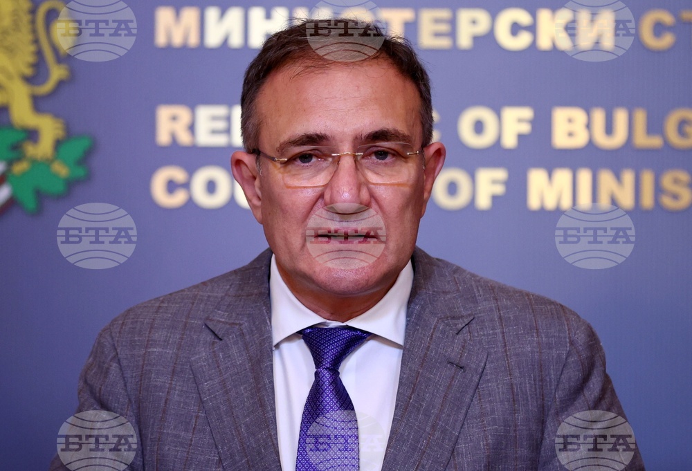 Министерски съвет - Борислав Гуцанов - брифинг
