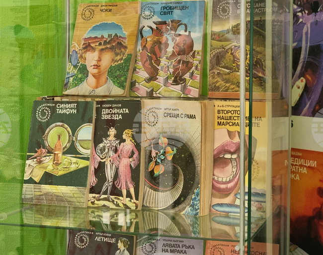 Във Варна представят документален филм за популярната поредица "Библиотека Галактика"