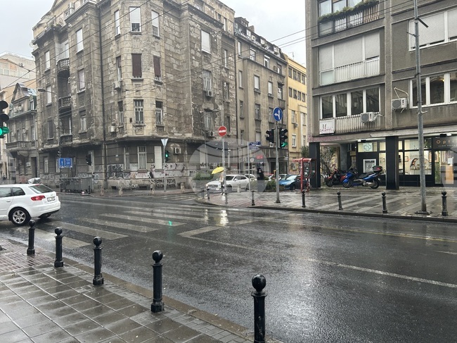 В Белград 8 ранени след лятна буря, има материални щети в по-голямата част от Сърбия 