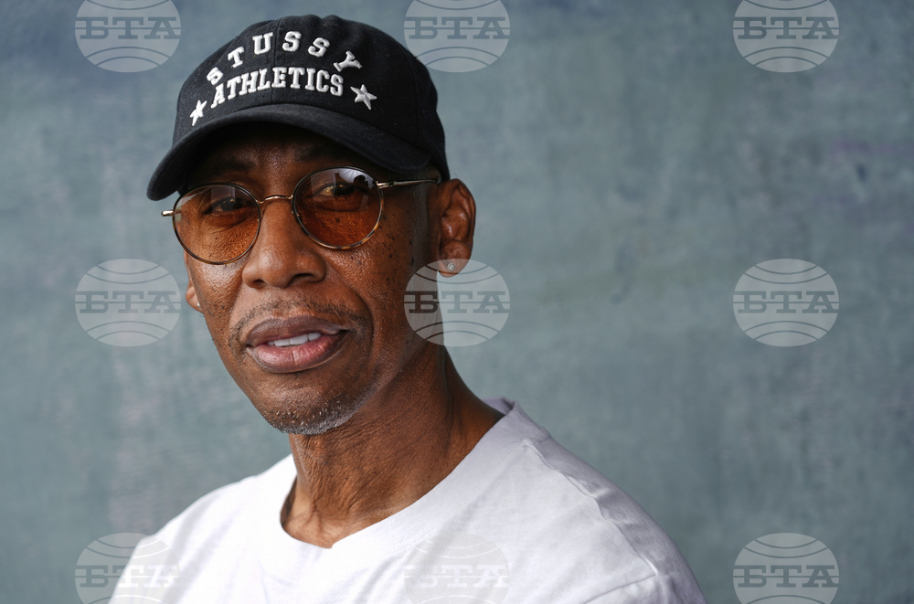 Raphael Saadiq Portrait Session