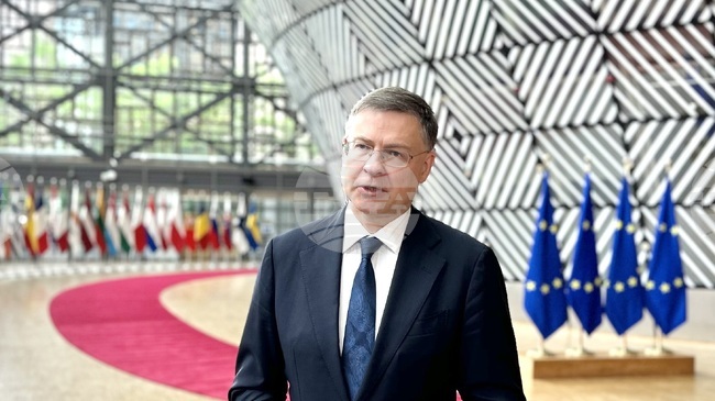 ЕС очаква да приключи следващата седмица процедурите, свързани с отпускането на 90 млрд. евро заем за Украйна