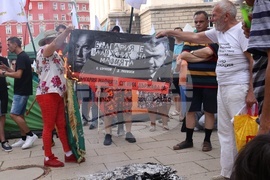 „Възраждане“ - протест