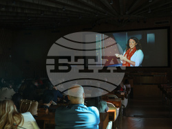 Франция - Париж - ЮНЕСКО  - „The Treasures of Bulgaria“ - Бетани Хюз