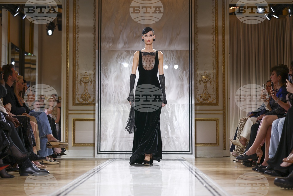 France Fashion Giorgio Armani Prive F/W 25 26
