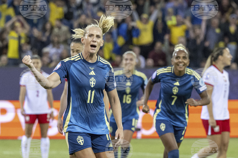 Euro 2025 Sweden Poland Soccer