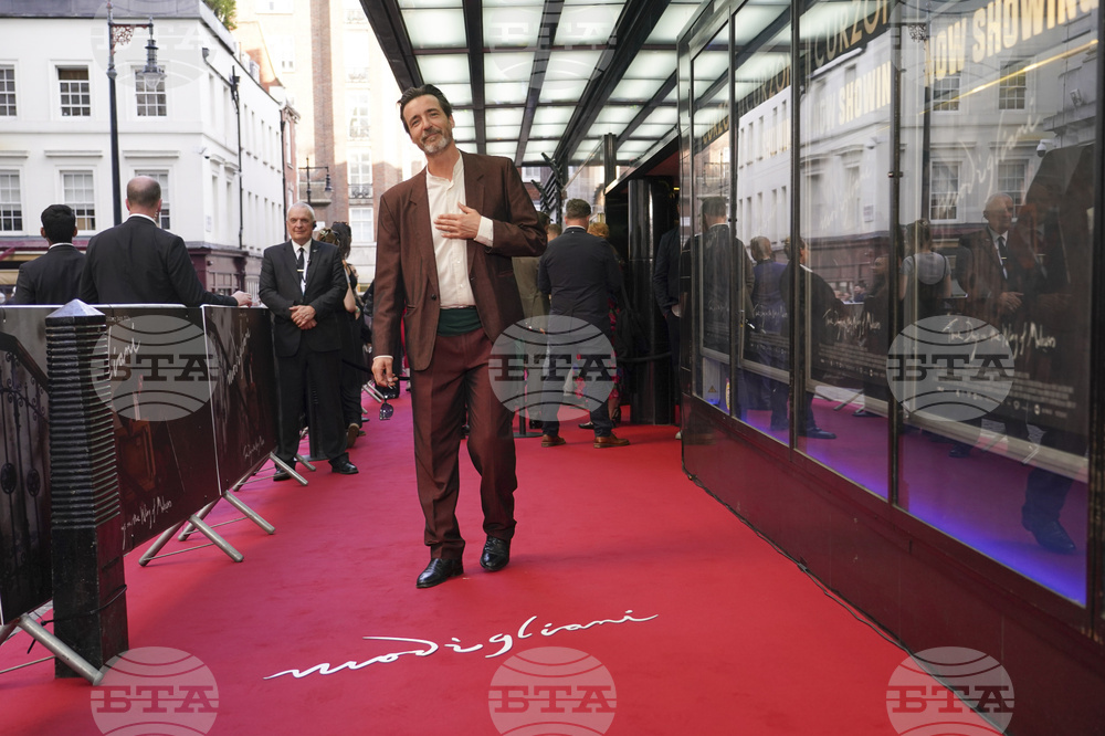 Britain Modigliani "Three Days On The Wing Of Madness" Premiere