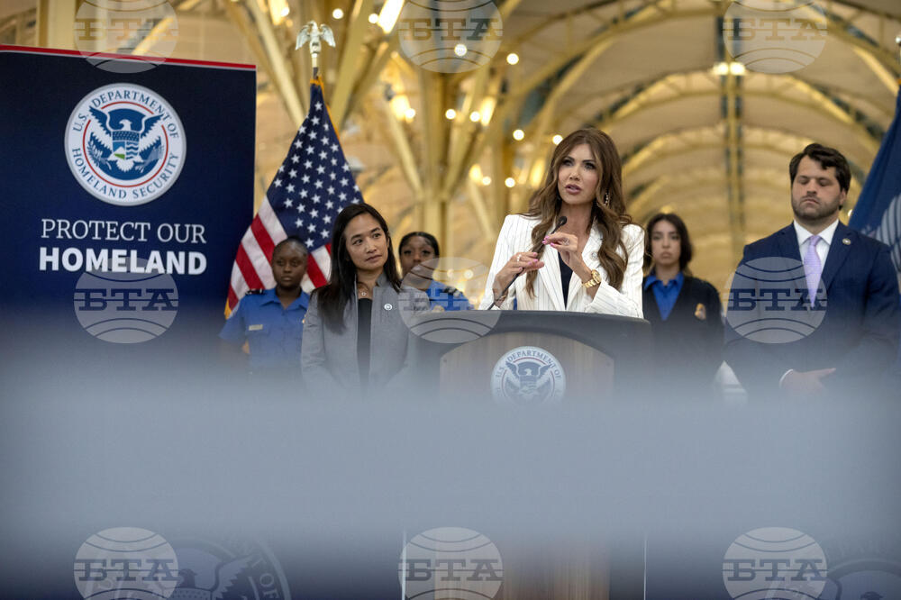 Homeland Security TSA Noem