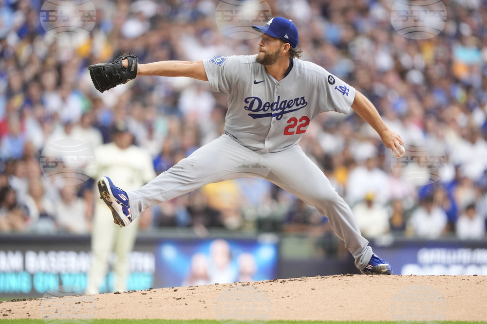 Dodgers Brewers Baseball