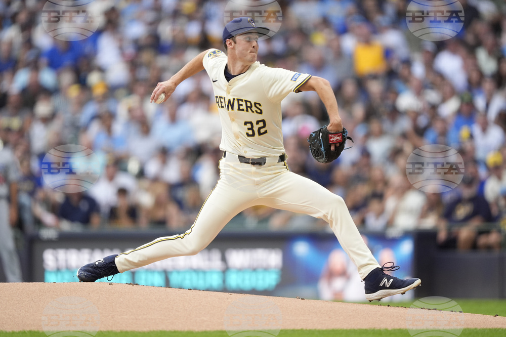Dodgers Brewers Baseball