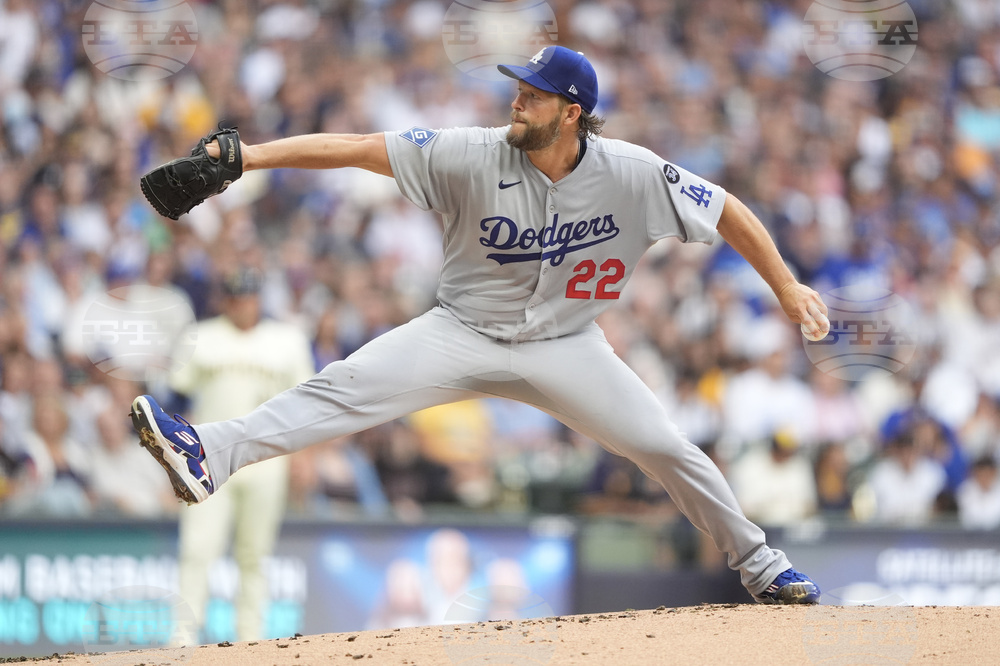 Dodgers Brewers Baseball