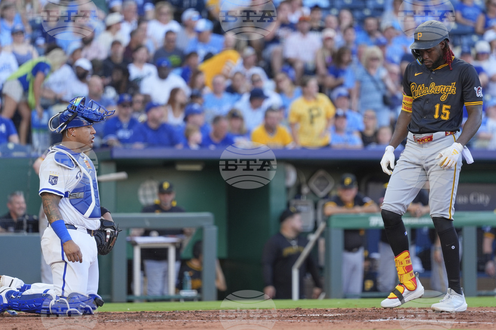 Pirates Royals Baseball